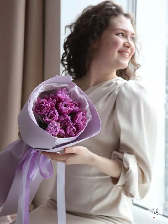 Пионовидные фиолетовые тюльпаны 11 шт